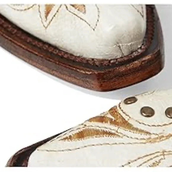 Corral Circle G Western Boots with Embroidered Design,size 7.5 - Picture 11 of 11